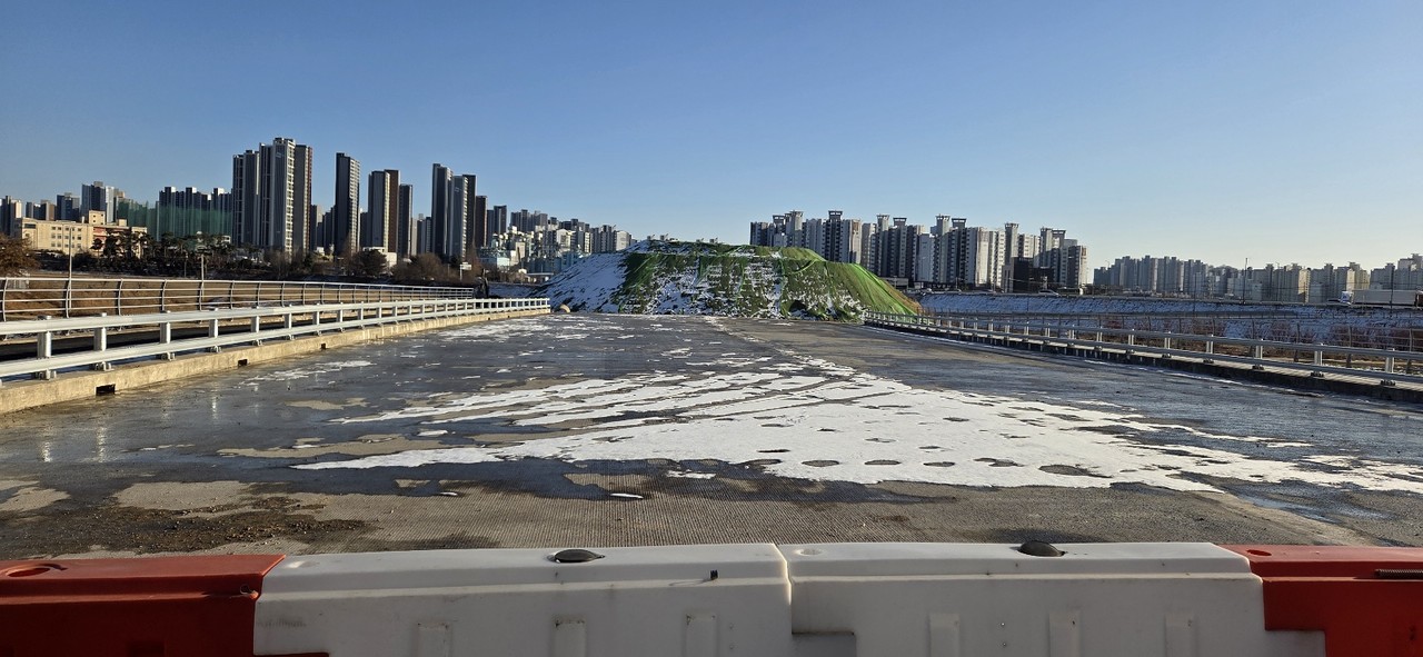 천안시가 주민들의 불편을 고려해 용곡3교와 21번 국도를 연결한다.